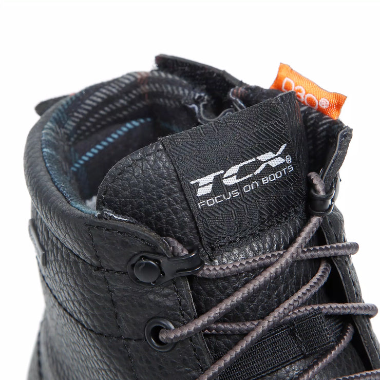 TCX DARTWOOD GORE-TEX (GTX) MOTO SHOES - BLACK
