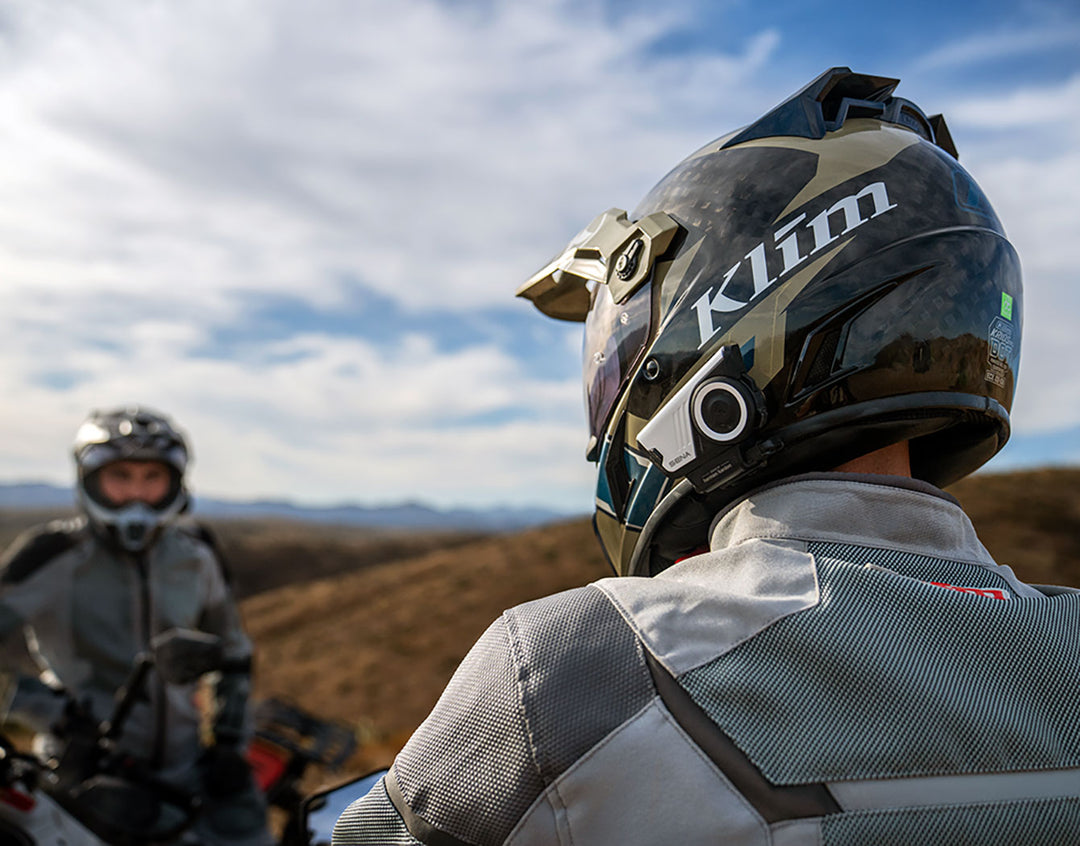SENA 60S MOTORCYCLE MESH COMMUNICATION SYSTEM W/ HARMON KARDON