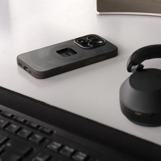 CAYO PHONE.DOKK CASE - APPLE IPHONE 15 PRO - SMOKY BLACK