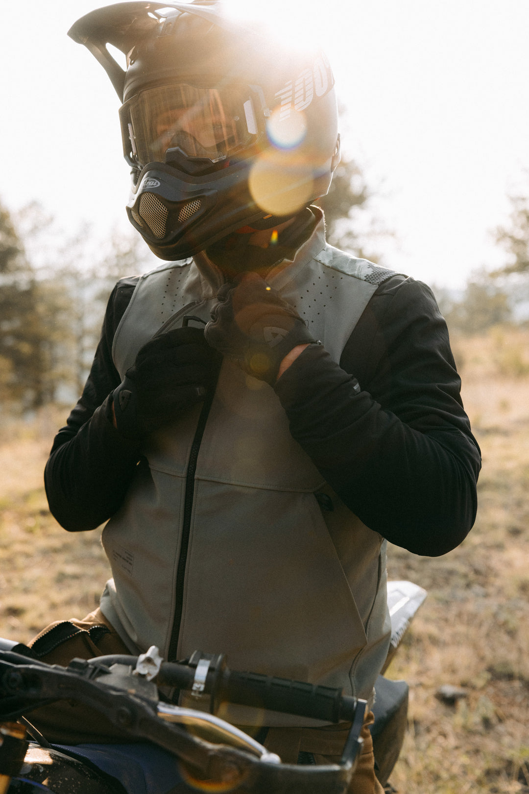 FW23-REV_IT_-DIRT-Series-AOF-