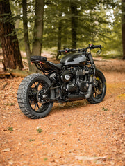 HEPCO & BECKER TUBE REAR RACK - BLACK FOR TRIUMPH BONNEVILLE BOBBER (2017 ONWARDS)