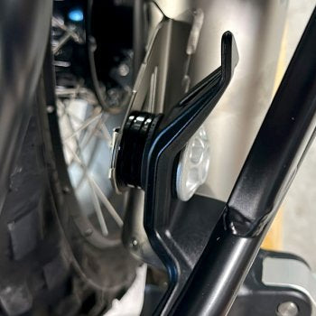 UNIT GARAGE SPACER FOR DOUBLE BAG FRAME