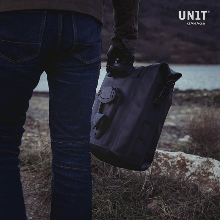 UNIT GARAGE ONE KHALI SIDE PANNIER IN TPU + DOUBLE SUBFRAME NINET