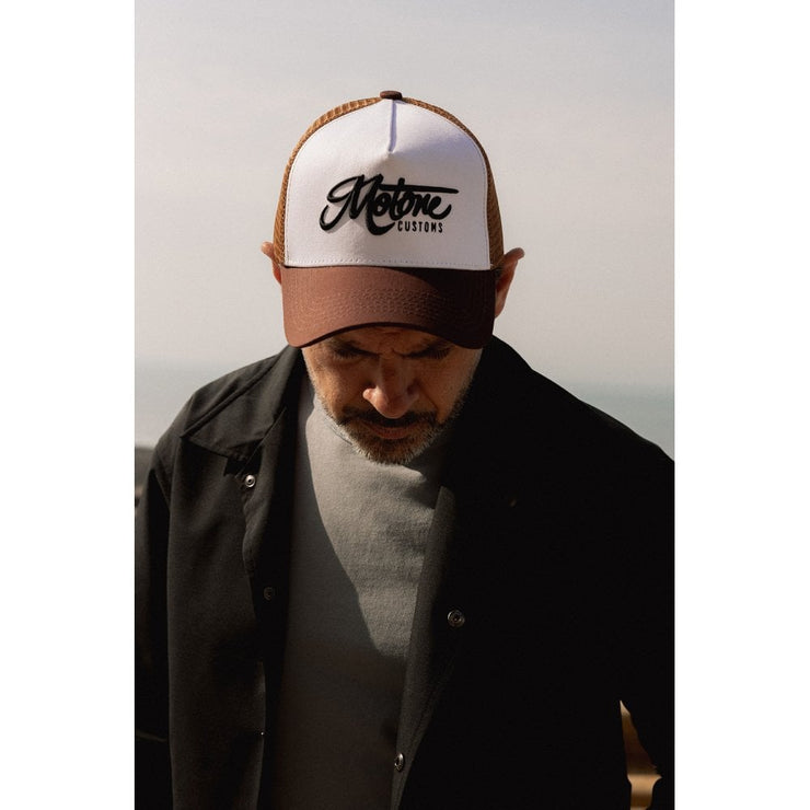 MOTONE CREME BRULEE TRUCKER CAP - CURVED PEAK - WHITE COTTON PANEL/BROWN MESH - BLACK LOGO