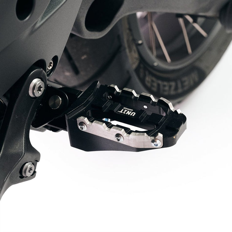 UNIT GARAGE RALLY FOOTREST KIT BMW R12 G/S