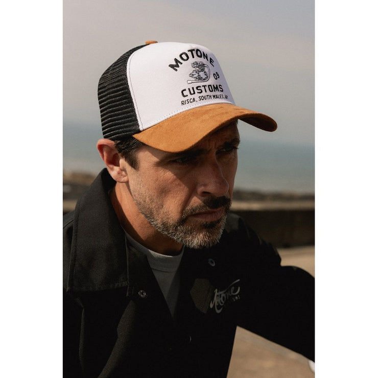 MOTONE ENGINEHEAD TRUCKER CAP - CURVED SUEDE PEAK