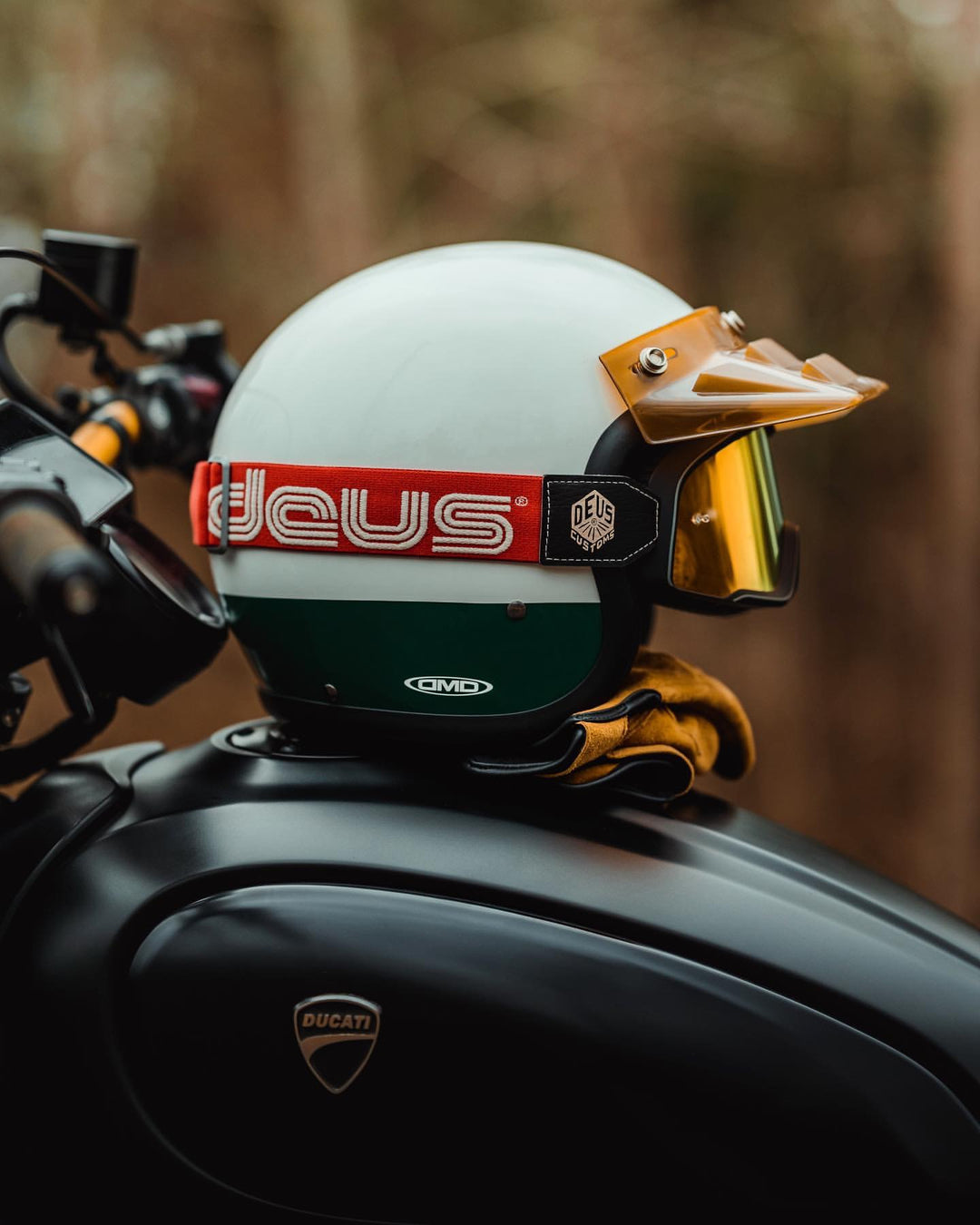 100% BARSTOW GOGGLE DEUS - SMOKE LENS – Strath Moto