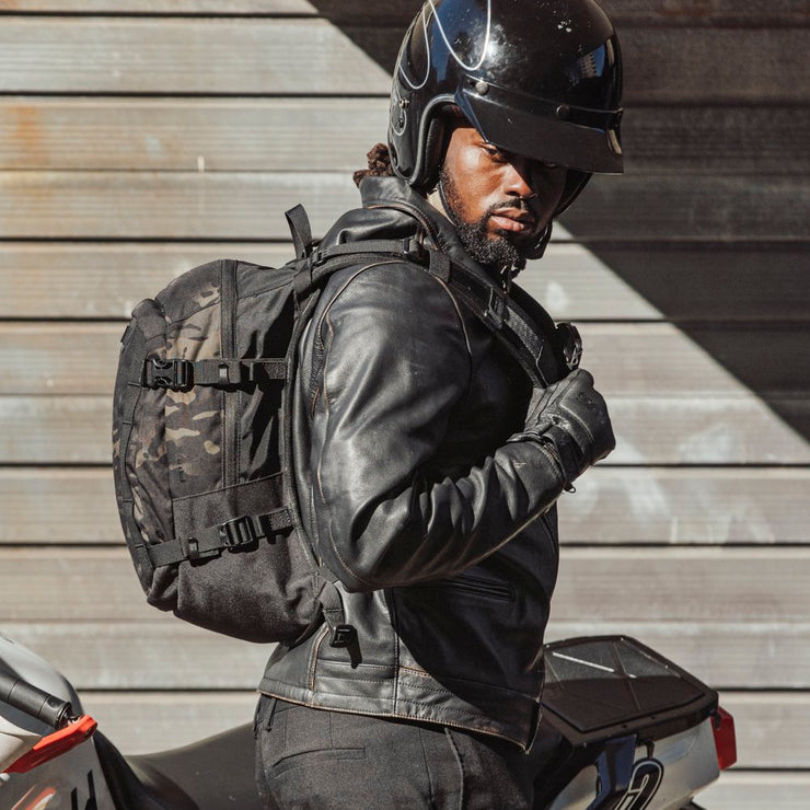 Kreta R15 KRIEGA R15 BACKPACK - MULTICAM BLACK – Strath Moto