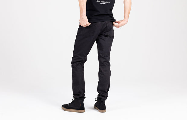 JOHN DOE CLASSIC TAPERED MONOLAYER JEANS - BLACK/BLACK