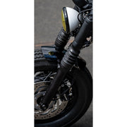 MOTONE SCOOP SHORTY FRONT MUDGUARD/FENDER FOR TRIUMPH BOBBER - GLOSS BLACK