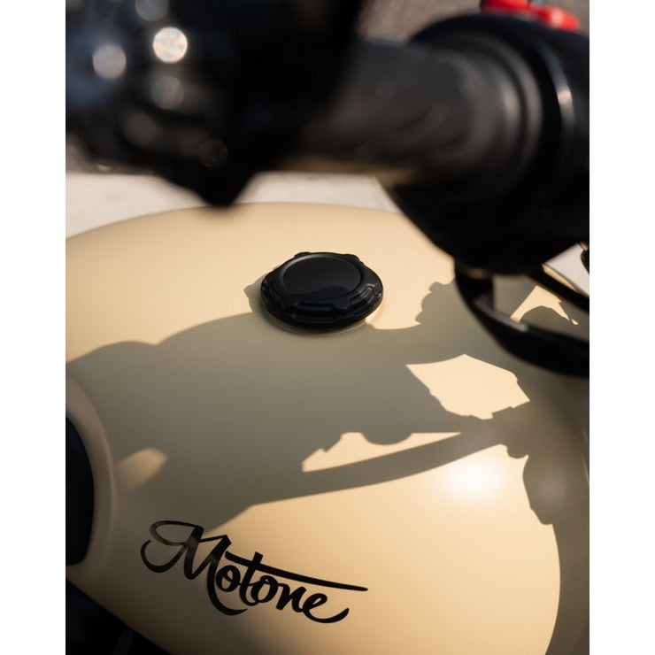 MOTONE TRELSTAR LOW PROFILE FUEL GAS CAP - BILLET ALUMINIUM - BLACK