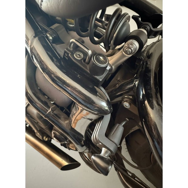 MOTONE HELMET LOCK - TRIUMPH BOBBER/SPEEDMASTER