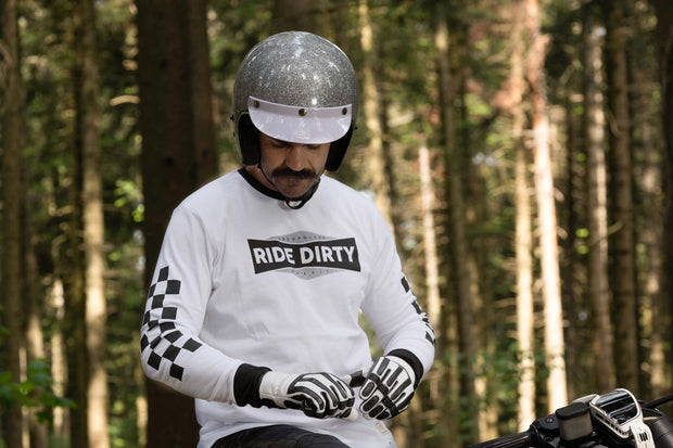 AGE OF GLORY DIRTY CHECKERS LONG SLEEVE TEE - WHITE BLACK
