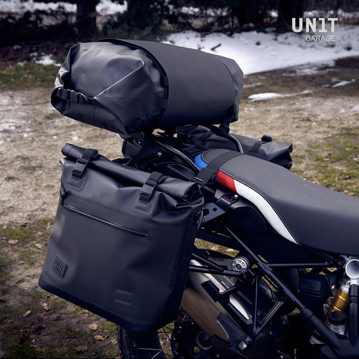 UNIT GARAGE TWO KHALI SIDE PANNIERS IN TPU 35L - 45L