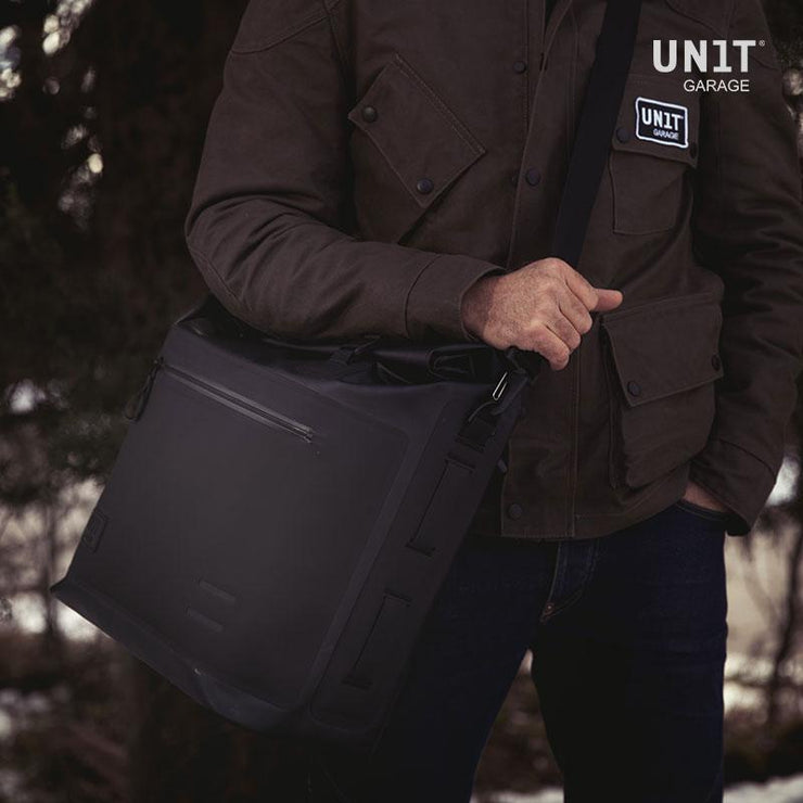 UNIT GARAGE TWO KHALI SIDE PANNIERS IN TPU 35L - 45L