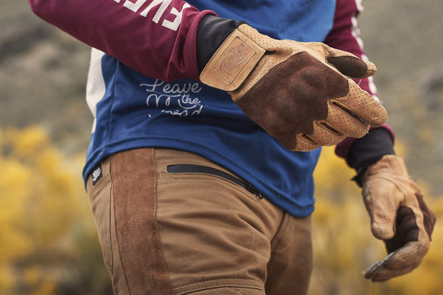 FUEL RODEO GLOVES PERFORATED YELLOW