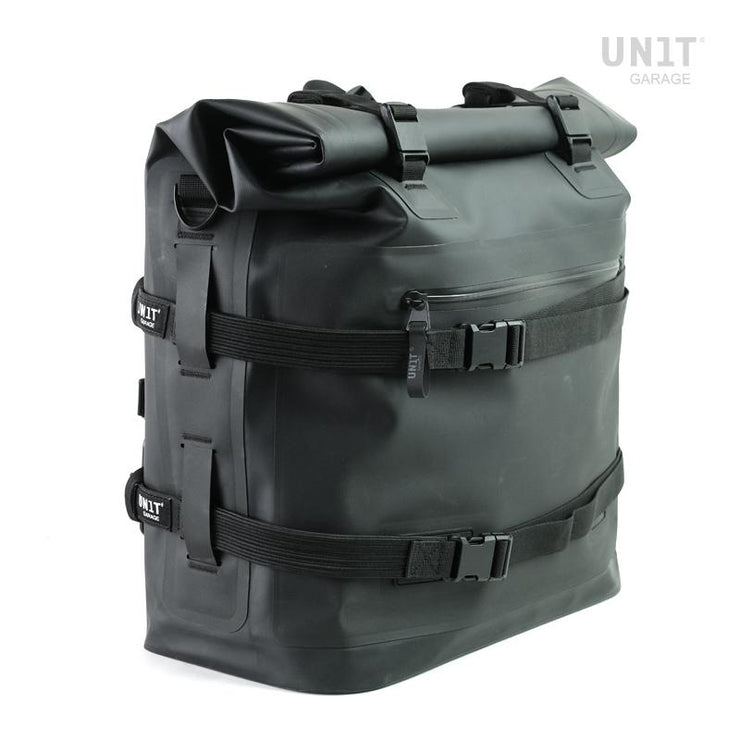 TWO KHALI SIDE PANNIERS IN TPU 35L - 45L + PAIR OF ALUMINIUM PLATES