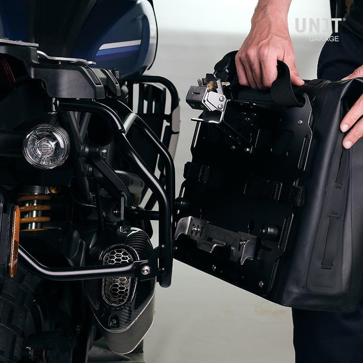 TWO KHALI SIDE PANNIERS IN TPU 35L - 45L + PAIR OF ALUMINIUM PLATES