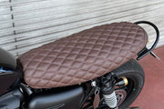 MOTONE "THE BLACKADDER" LOW PROFILE SKINNY DIAMOND STITCH SEAT - TOBACCO BROWN